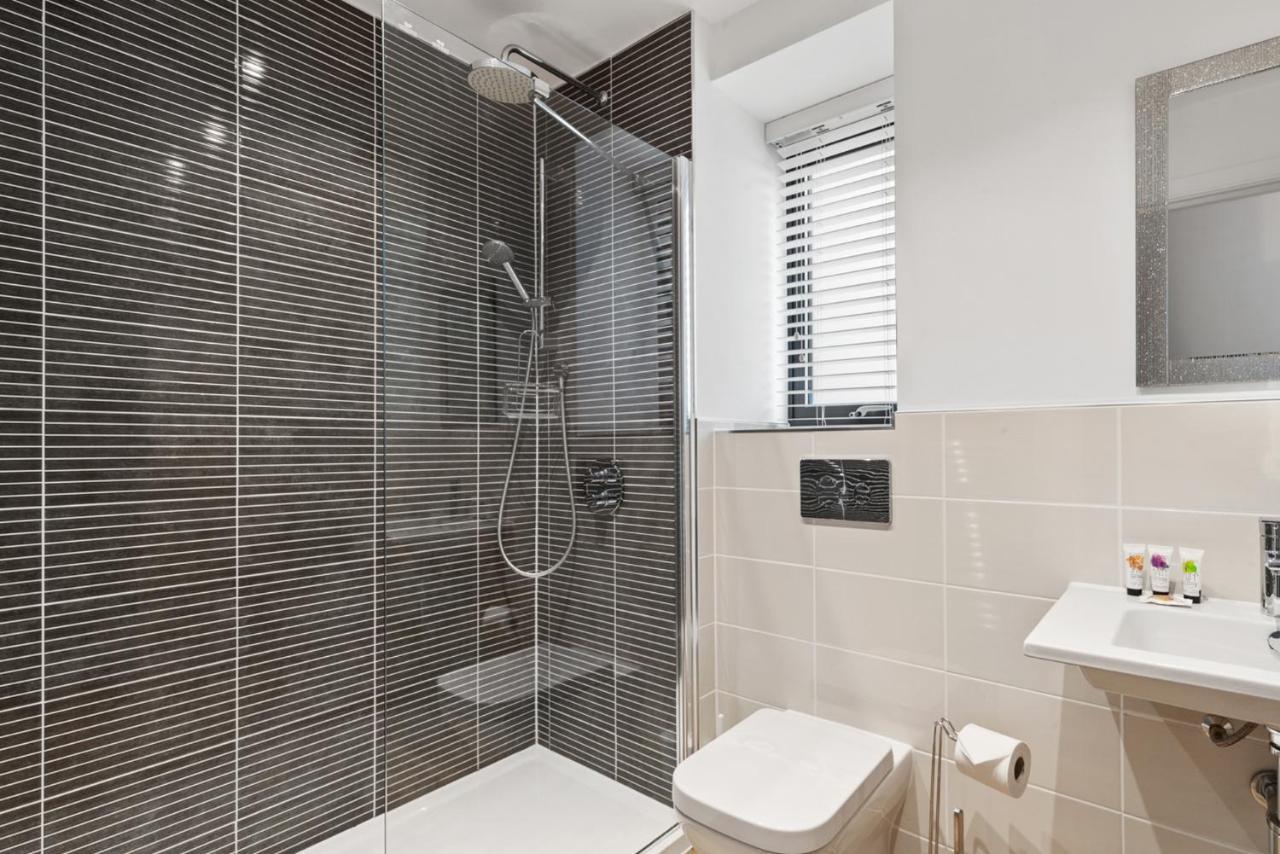 Apartment 8 Waterstone House - Luxury Apartment, Sea Views, Pet Friendly Tenby Eksteriør billede